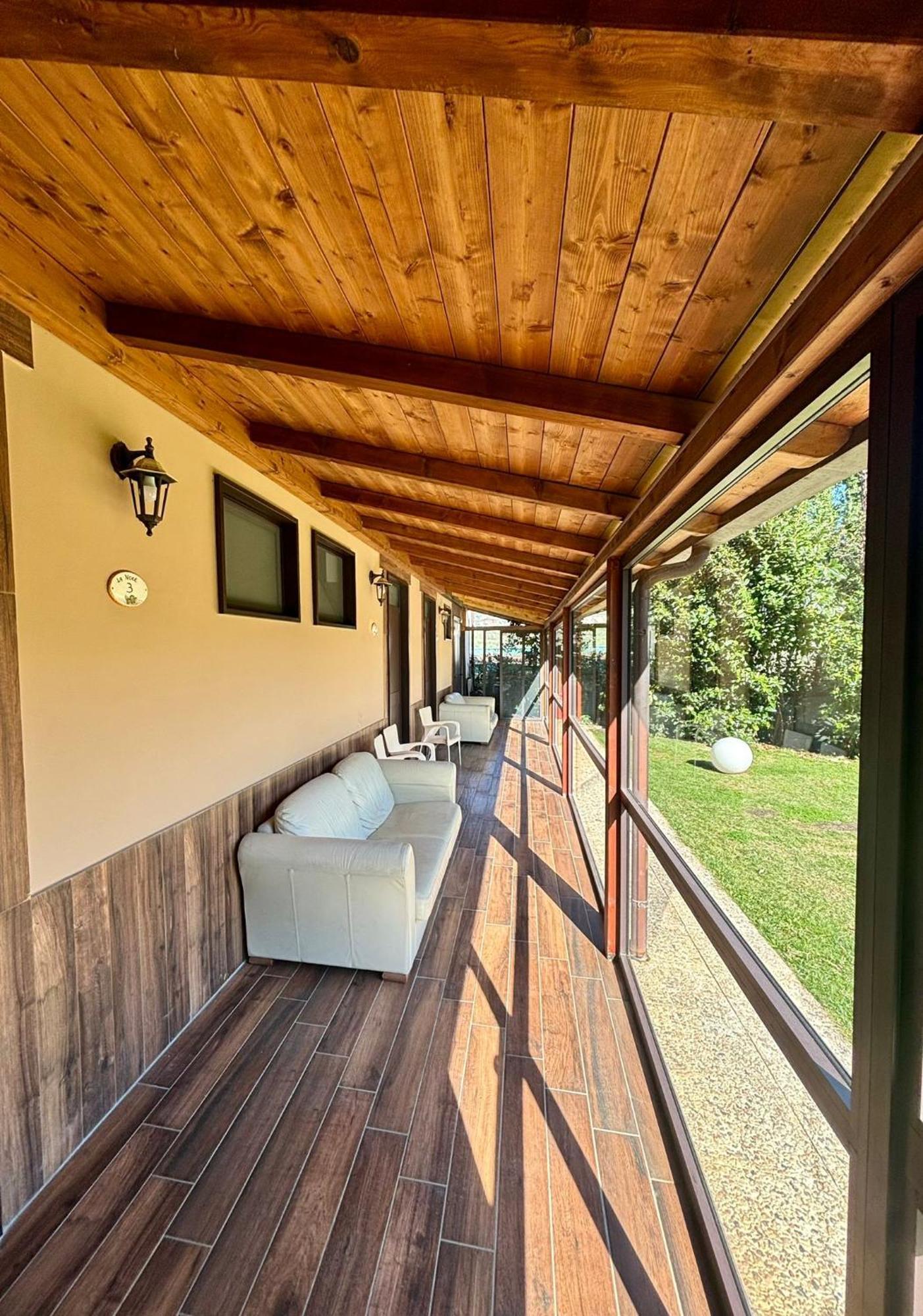 Rooms & Restaurant Il Castagneto Campagna Kültér fotó